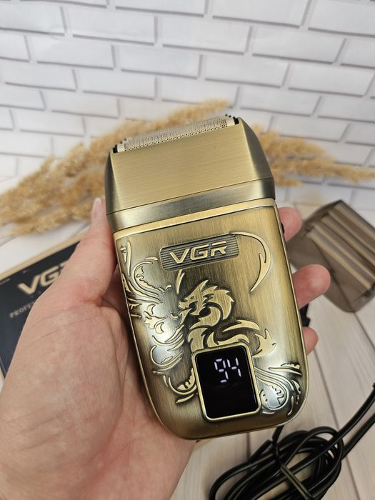 Електробритва VGR 349 шейвер гоління три леза професійна