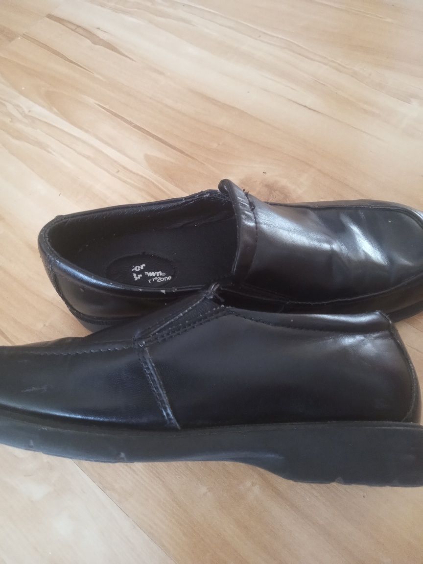 Eleganckie buty chłopięce, rozmiar 35