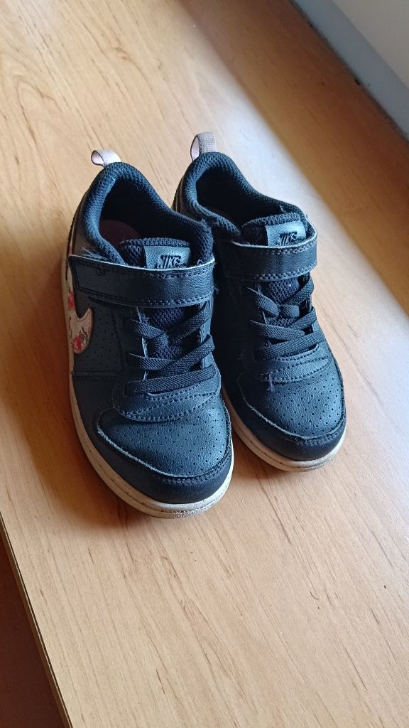 Nike 27 buty dziecięce sneakersy