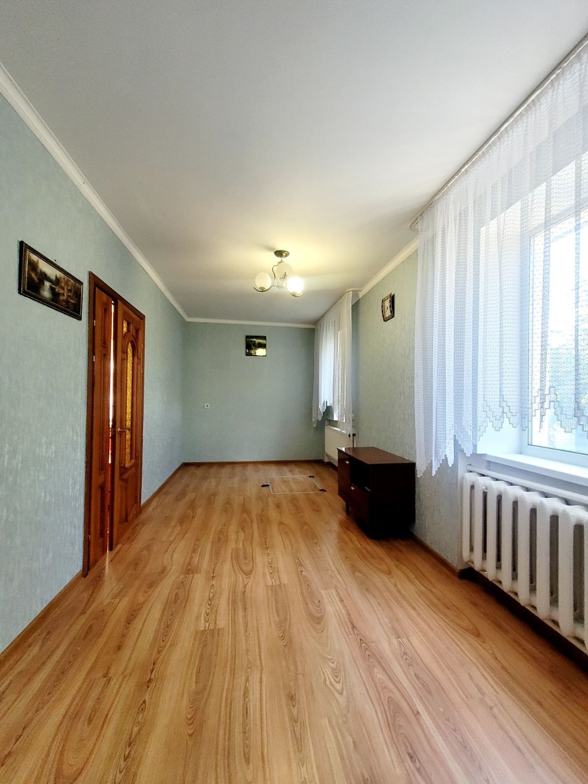 Продам будинок 171 м² з окремим гаражем та діл. 13 сот р-н Максютова
