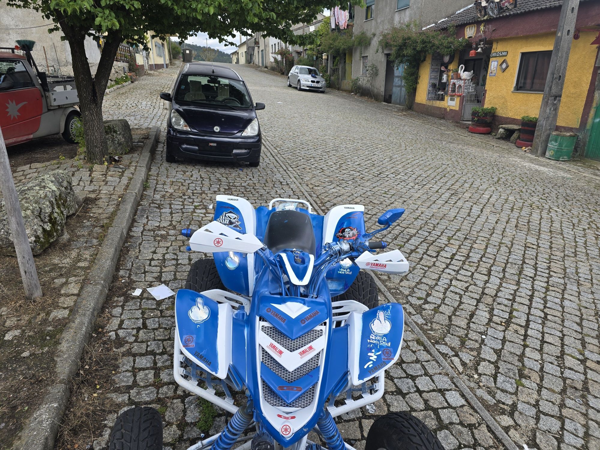 Vendo moto4 yamnha 660r