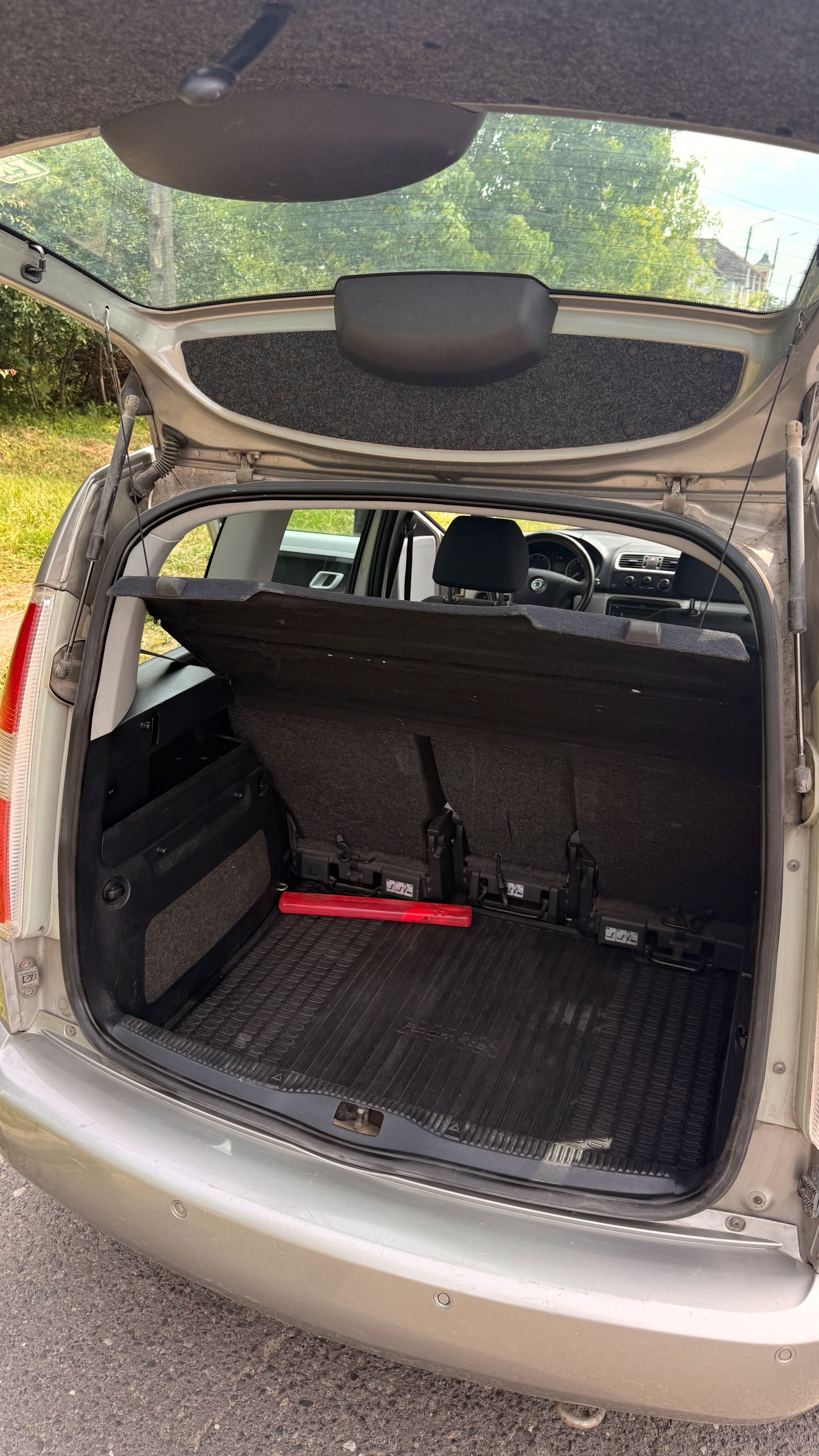 Skoda Roomster 1.6 benzyna, sprawna, ładna, klimatyzacja, brak wkładu!