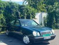 Mercedes E200 2.0 LPG//automat//bez rdzy//zadbany//nowe opony//