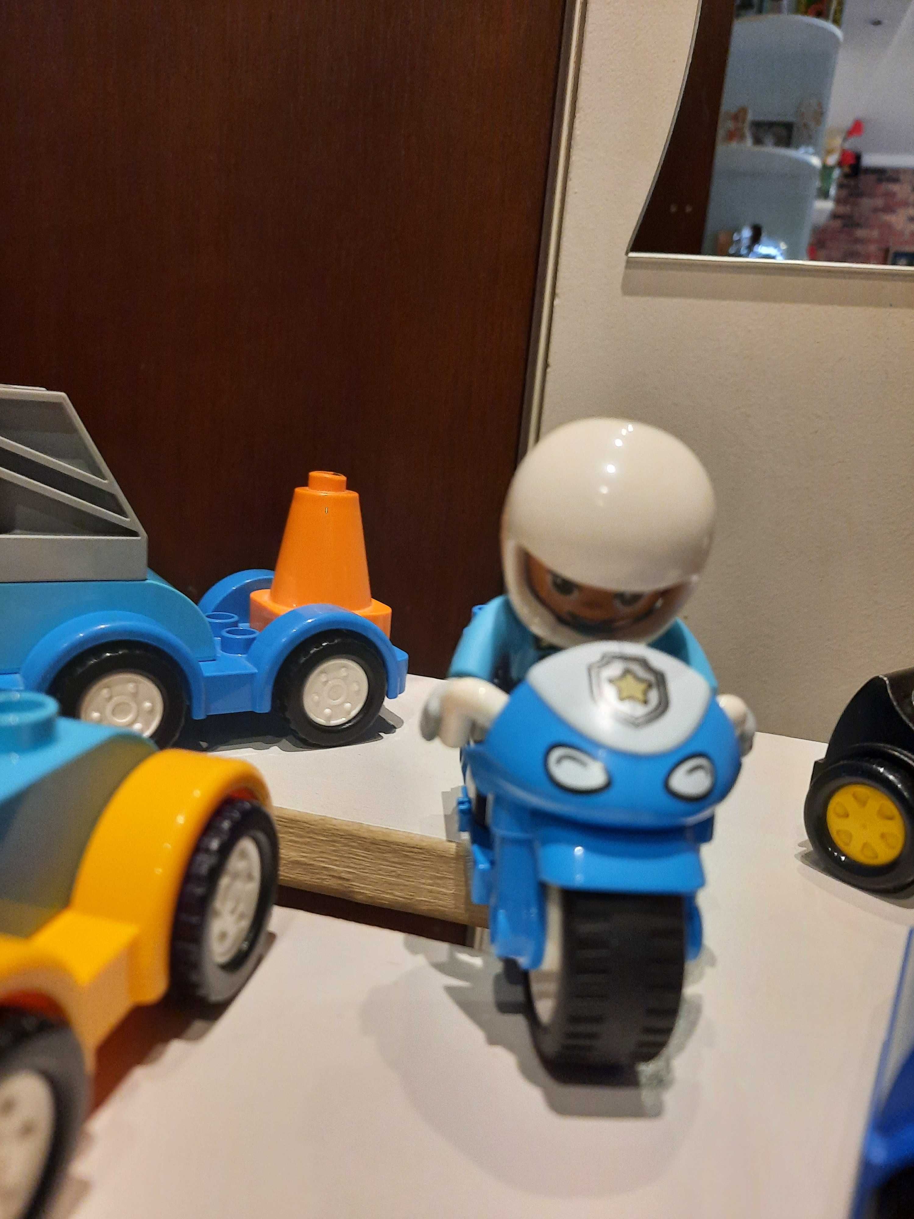 Lego duplo - pojazdy