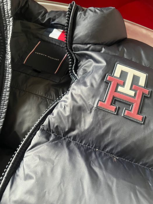 Пуховий жилет TOMMY HILFIGER розмір М б/в