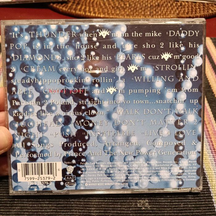 CD Prince and the New Power Generation - Diamonds and pearls
