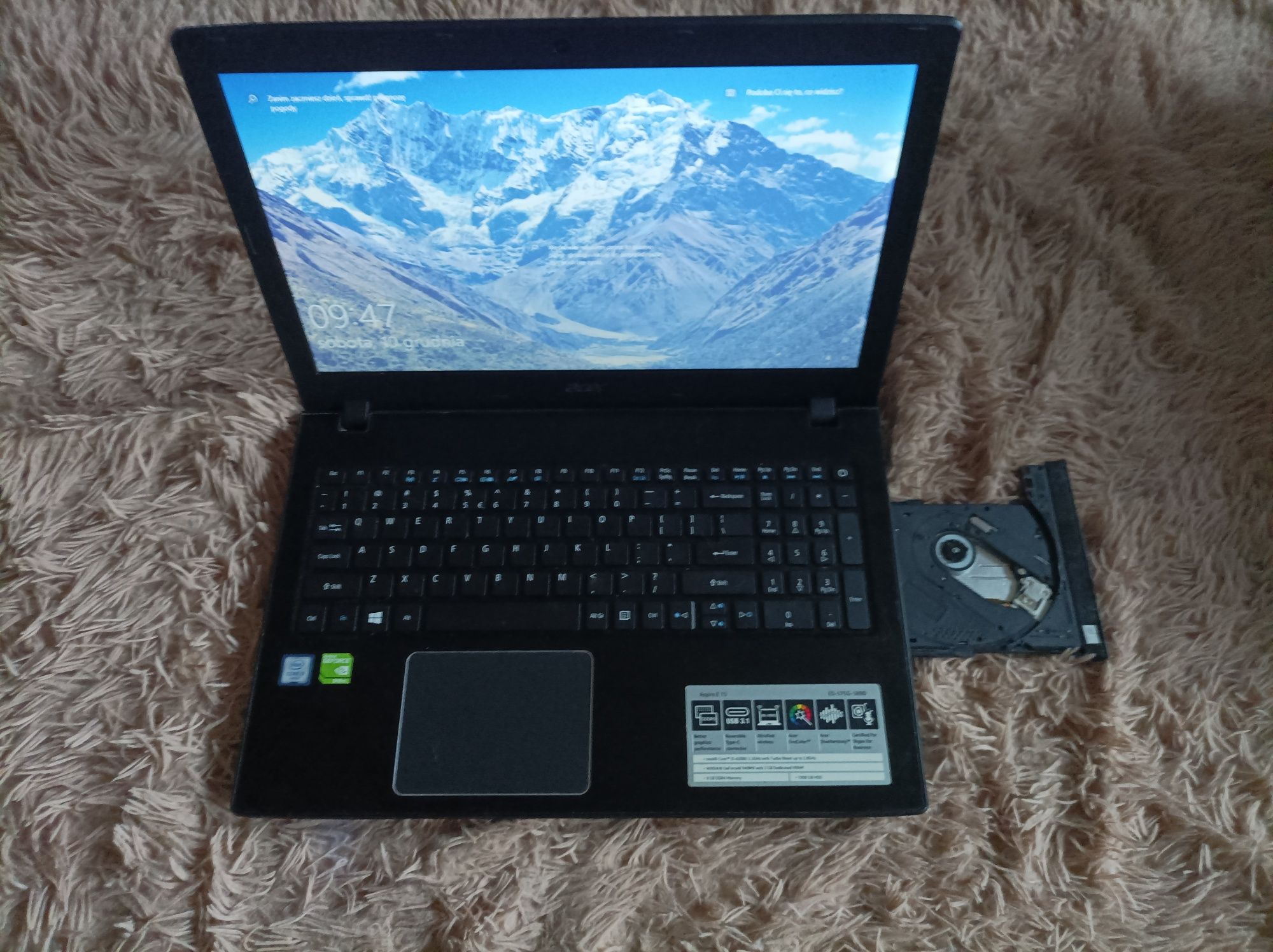 Sprzedam laptop Acer Czarny aspire E 15 2016 Windows 10