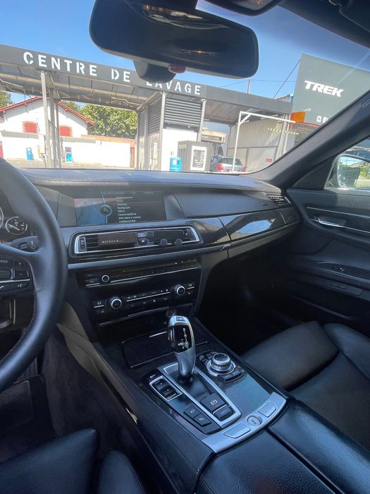BMW 740d Pack m original/ um dono