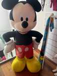 Bonecos gigantes Mickey e Minnie