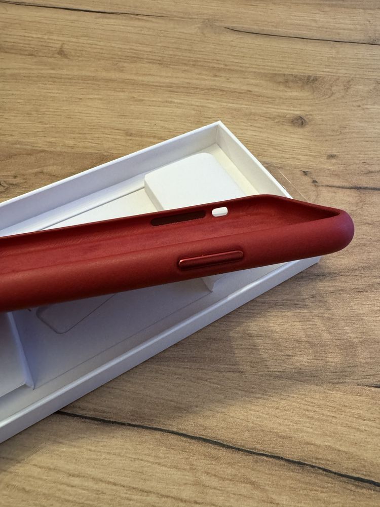 Etui Apple Skórzany, oryginalny. NOWY. Do Iphone 11 pro