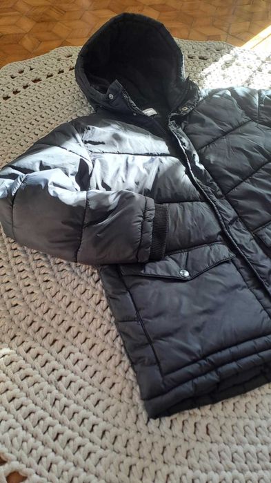 Kurtka Reserved, chłopięca, czarna, r. 158