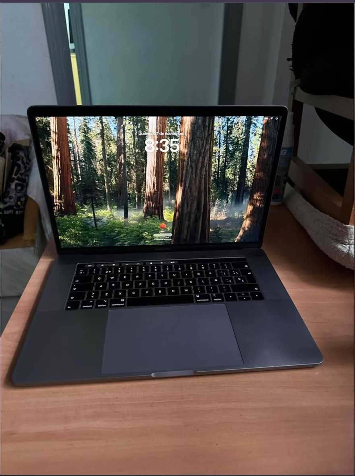 Macbook Pro 15 inch 2018 32Gb Ram 500SSD