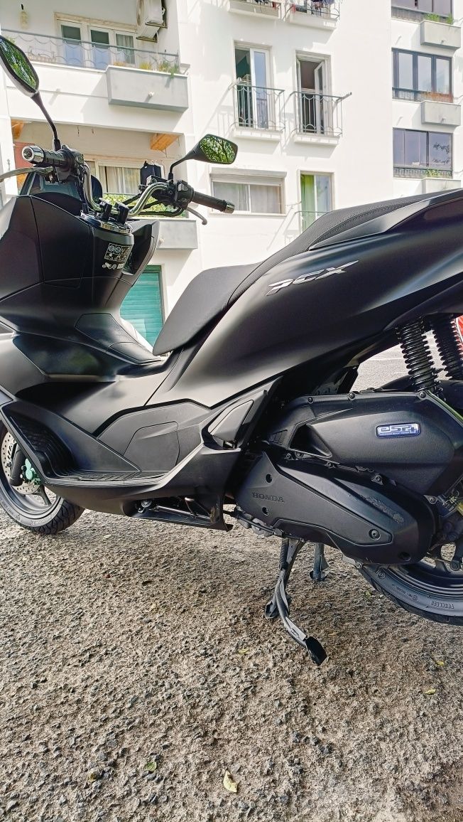 PCX 125 impecável