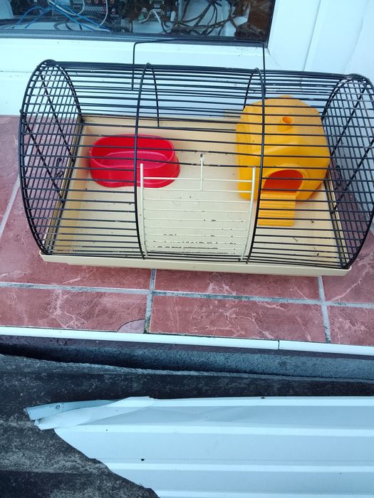 Клітка для хом'яка.