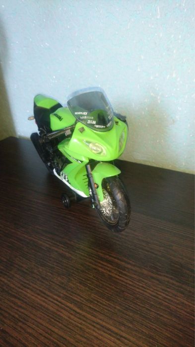Мотоцикл Maisto Kawasaki 2010