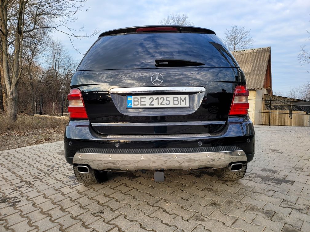 Продаю Mercedes ML 350 4MATIC 2008 года