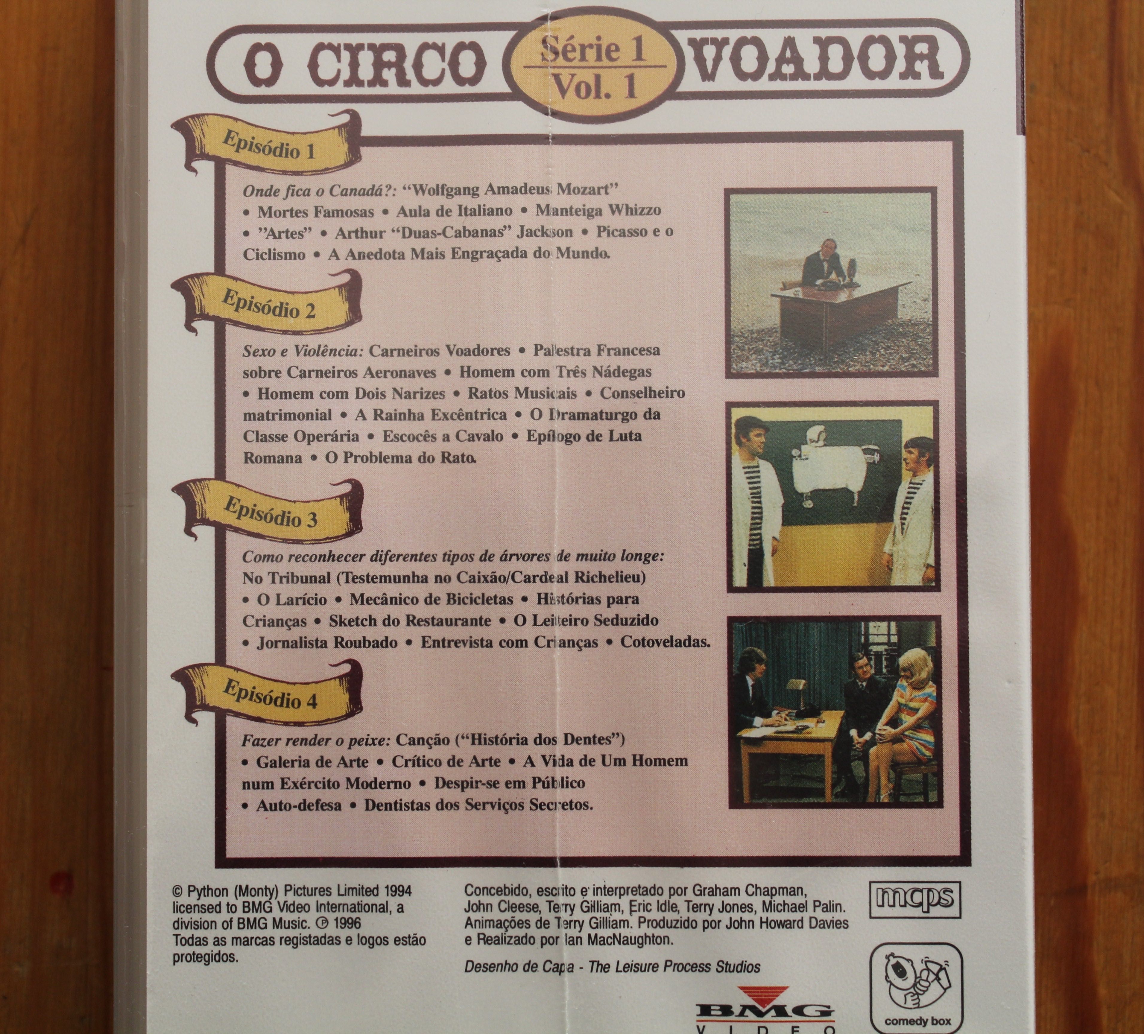 VHS - Monty Python's Flying Circus (Os Malucos do Circo Voador)