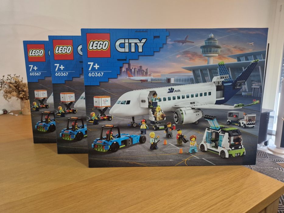 Lego City 60367 Passenger Airplane