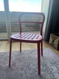 Cadeira vermelha Ikea (descontinuada)