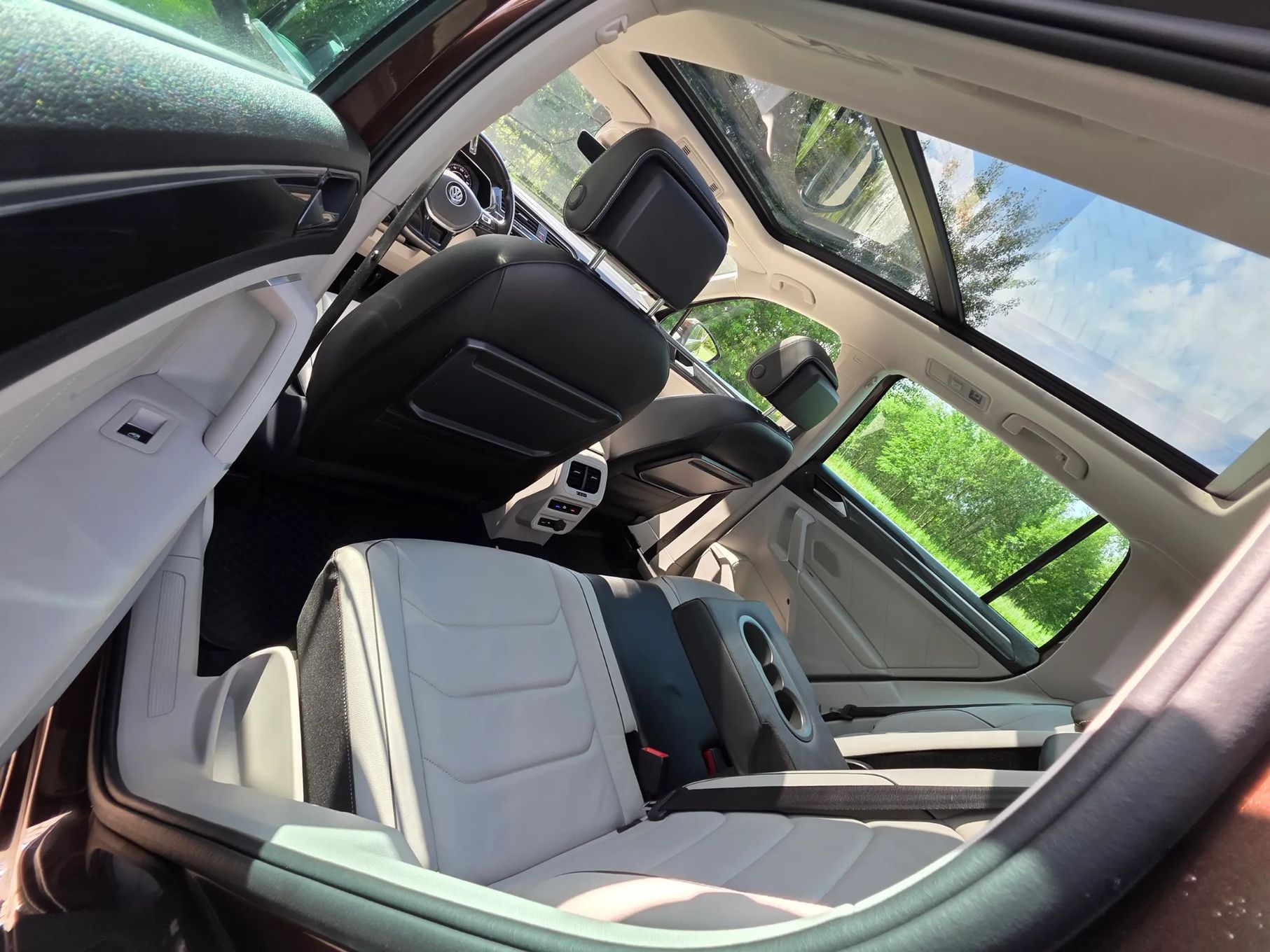 Volkswagen Tiguan Pełna wersja R-LINE Szyberdach Serwis ASO