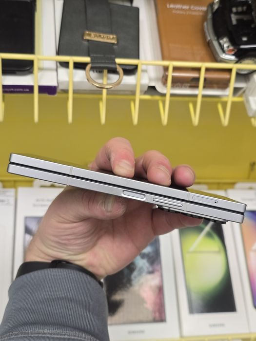 Samsung Galaxy Fold 6 12/512gb