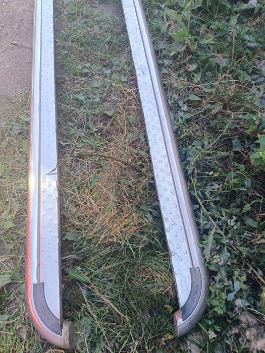 Дуги  на Vito 639 , продам или обменяю на кенгурятник !!!