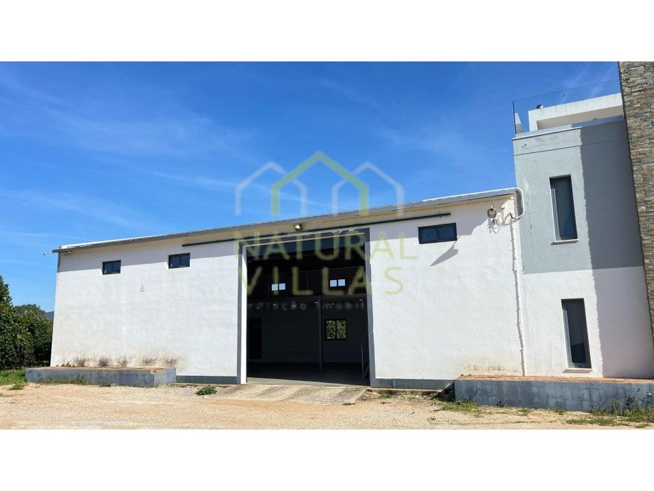 Armazém Renovado em Vale da Venda, Faro