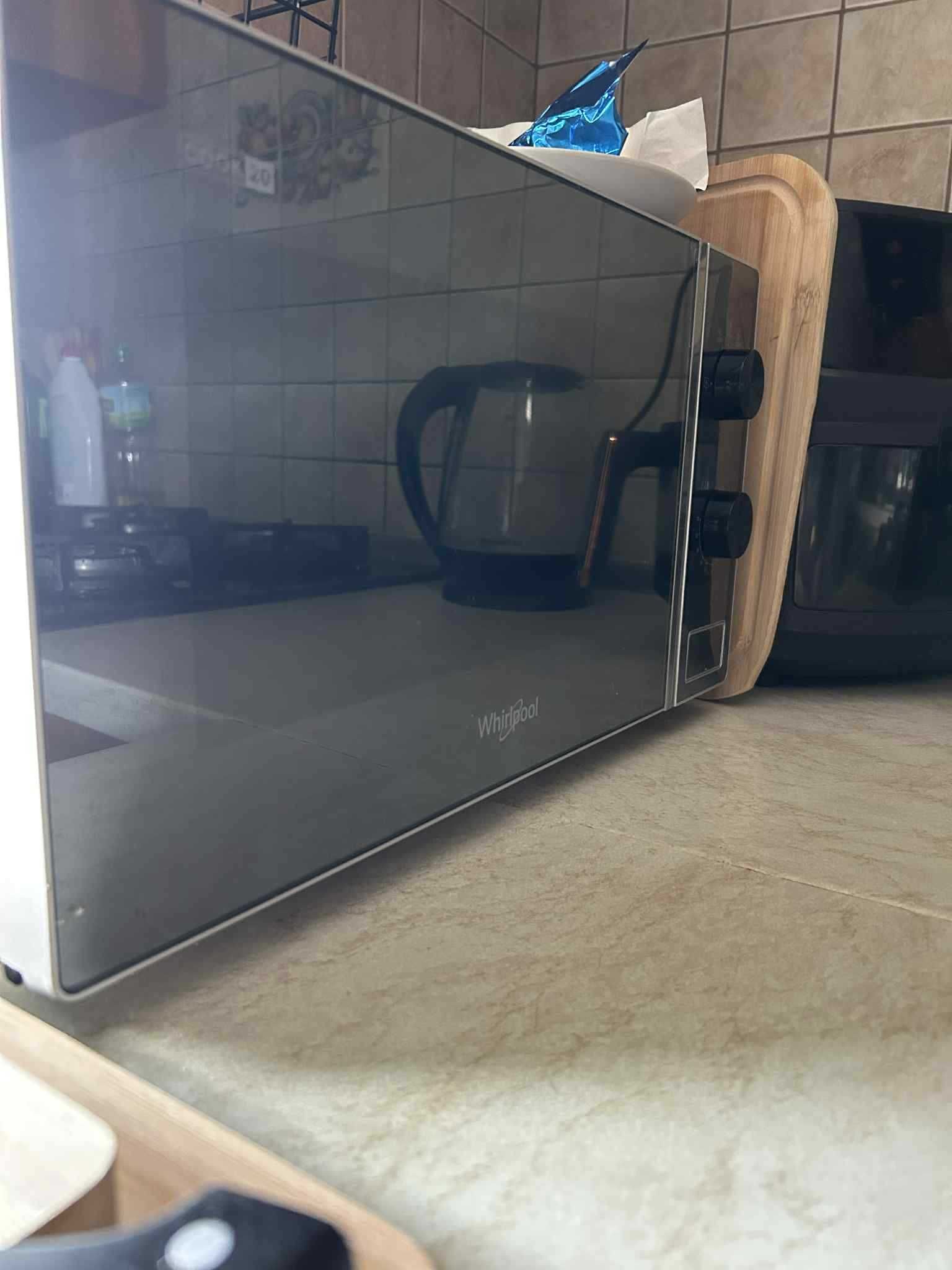 Kuchenka mikrofalowa Whirlpool MWP 101 W