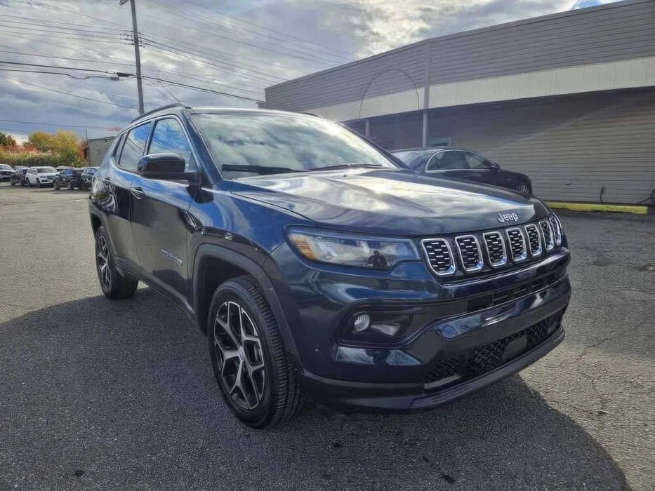 Jeep Compass Limited      2024