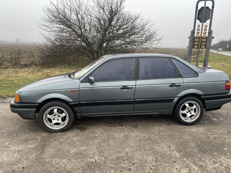 Продам Passat B3 1.8
