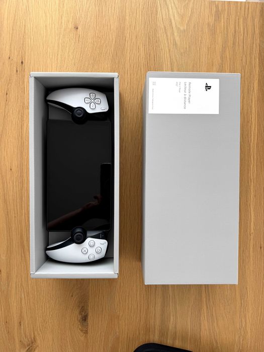 SONY Playstation Portal + Etui