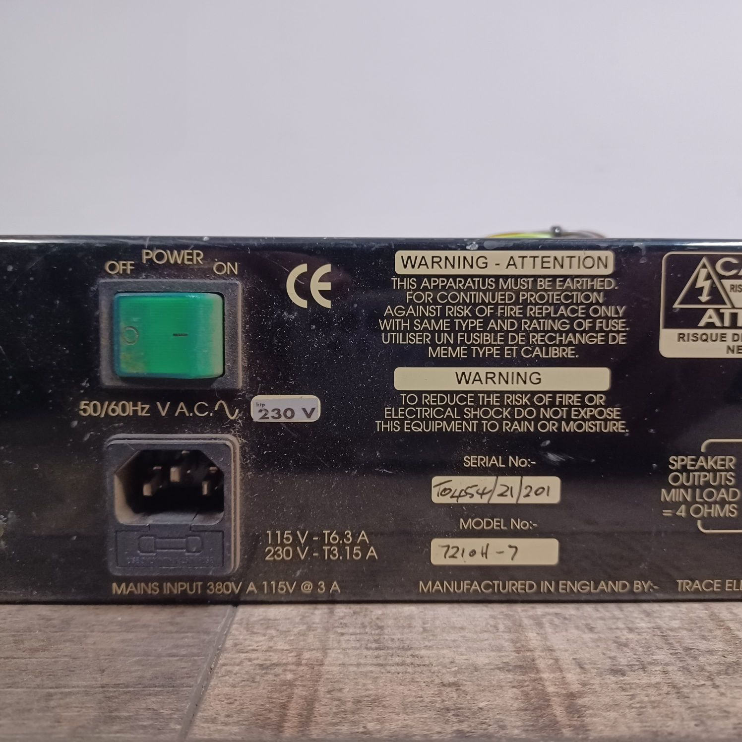 Tracę Elliot AH300 wzmacniacz basowy 7210H  300W 2000s UK