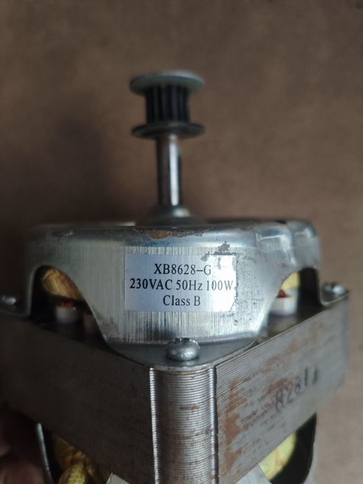 Мотор XB8628-G

230VAC 50Hz 100W

Class B