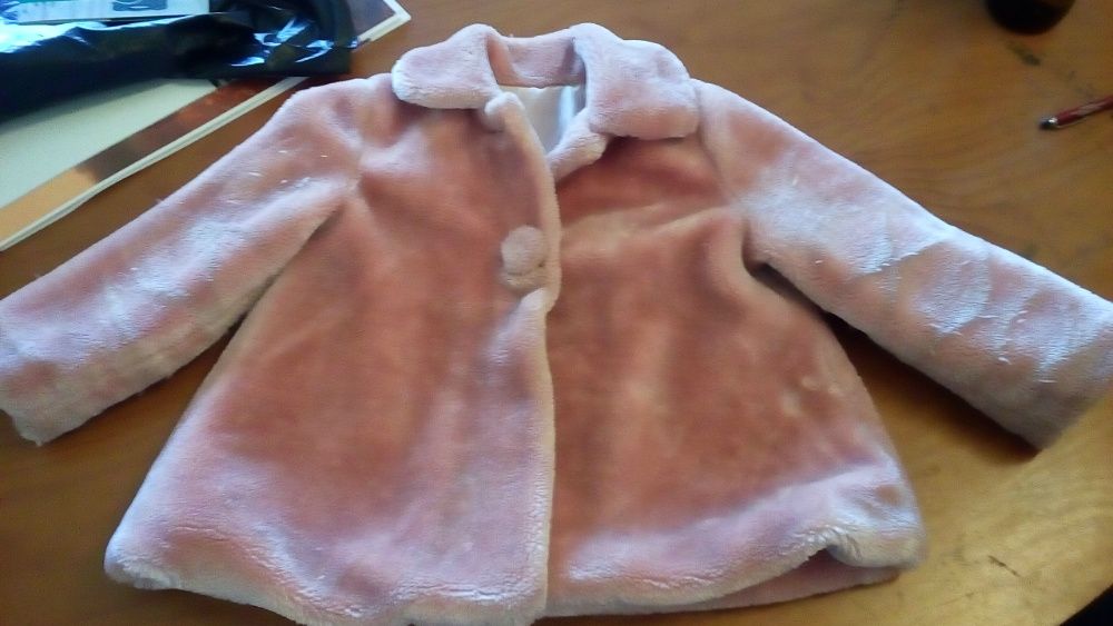 Casaco  de pelinho rosa Yoedu 4 anos