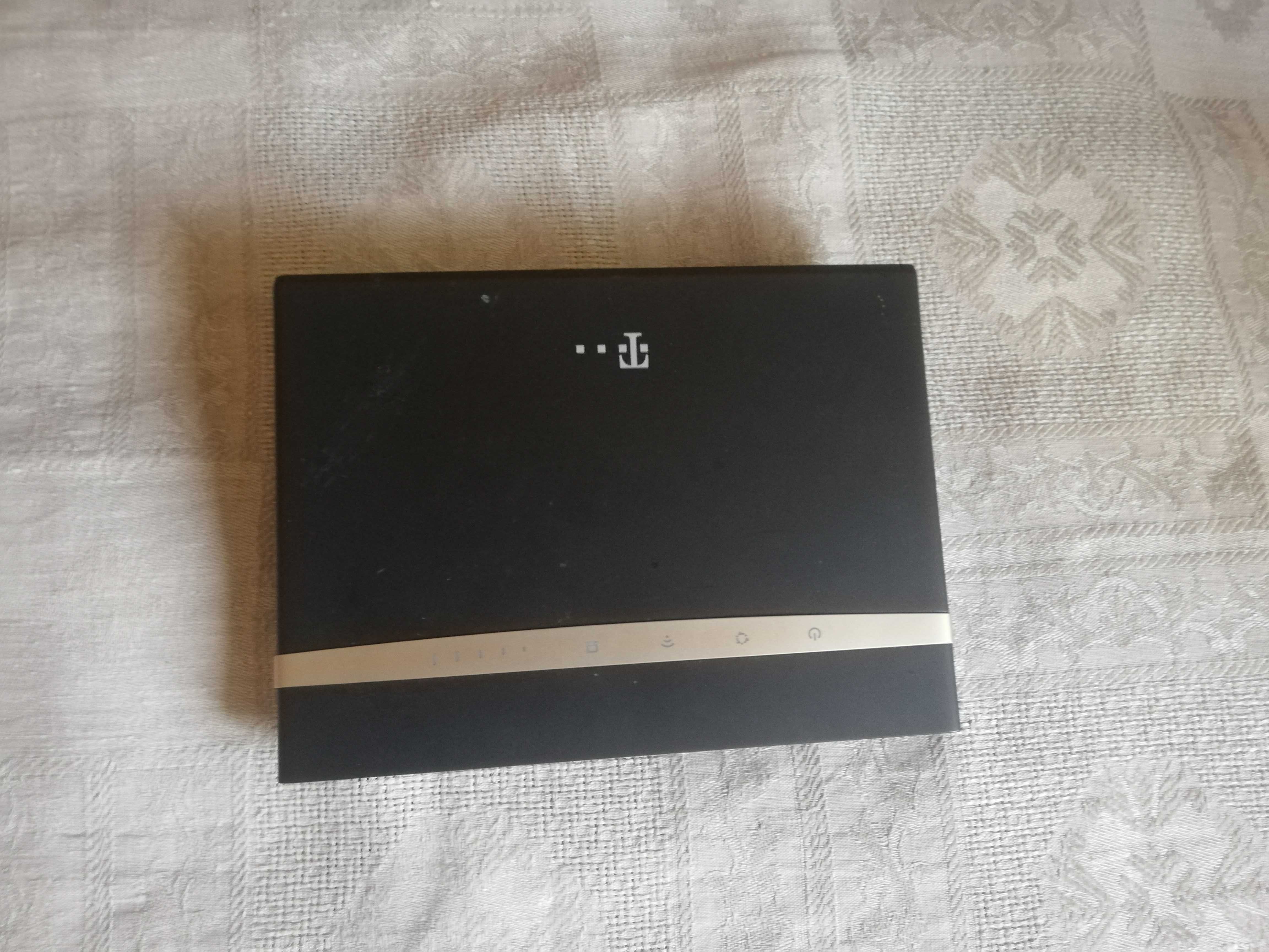 router huawei B525