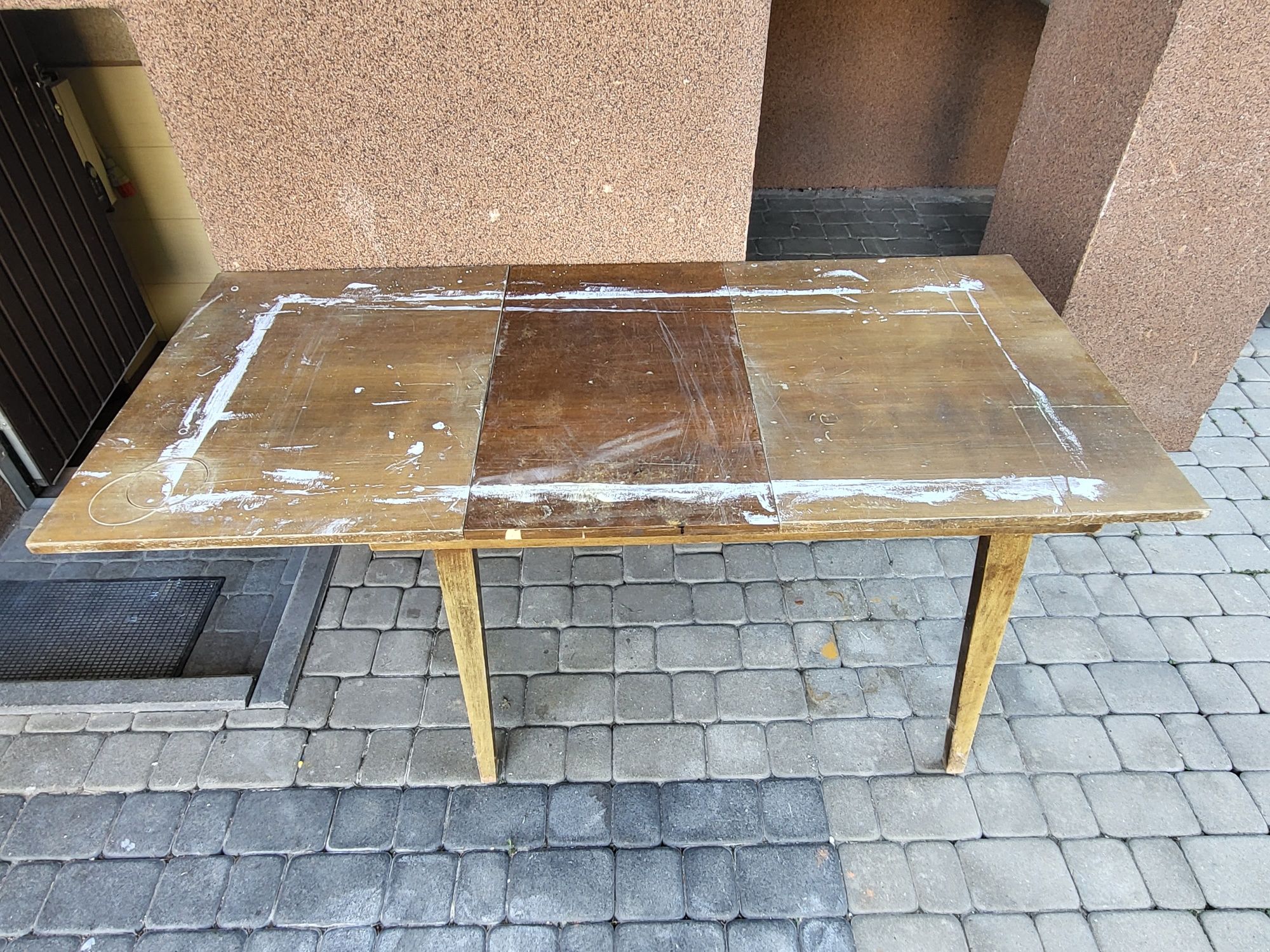 Stół drewniany rozkładany
