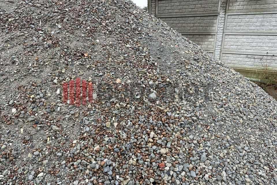 Tłuczeń Gruz Kruszony Beton Mielony Drobny Kruszywo Recykling Dostawa