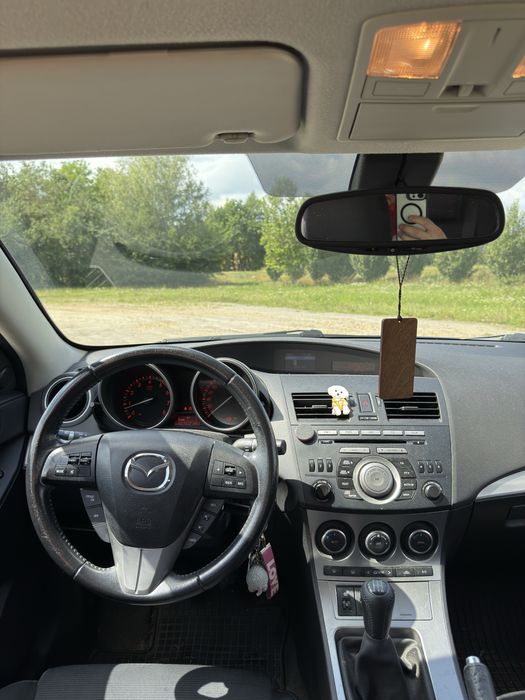 Mazda 3 1.6 benzyna ladna