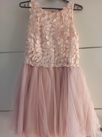 Różowa tiulowa sukienka 36