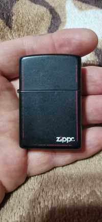 Бензиновая зажигалка Zippo