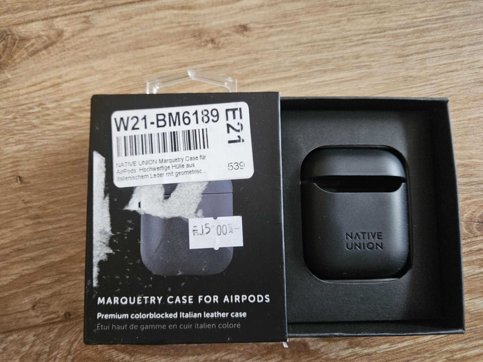Etui na AirPods marki Native Union model Marquetry Case