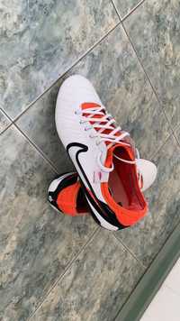 Nike turmoil legend 10 elite 42,5