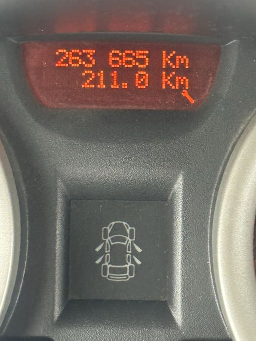 Renault Megan 2.0 (Рено Меган 2.0