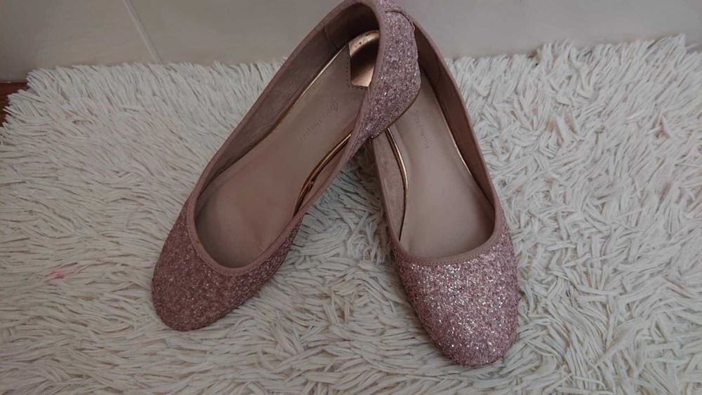 Buty brokatowe damskie stradivarius, baleriny, czółenka
