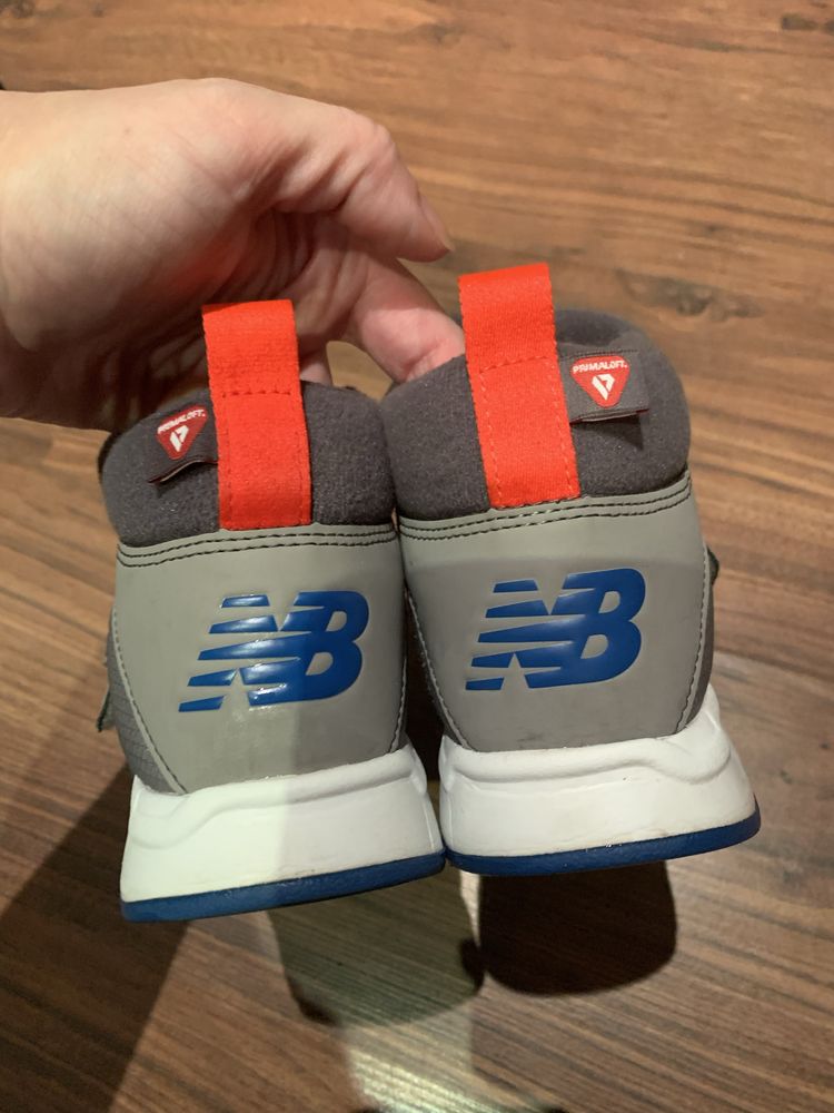 Buty zimowe przejściowe New Balance rozm 30,5