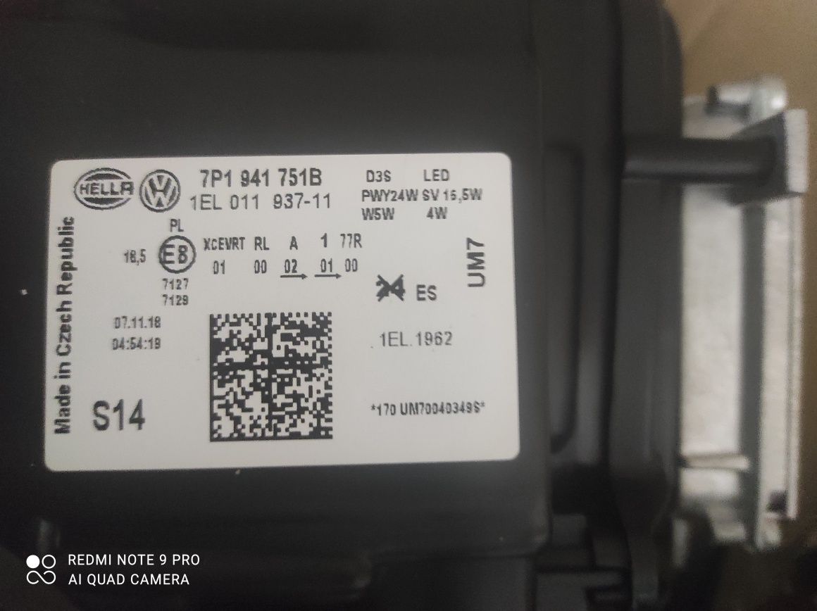 Фари Volkswagen Toureg R-Line рестайл.інг 7P1941751B, 7P1941752B, VW,