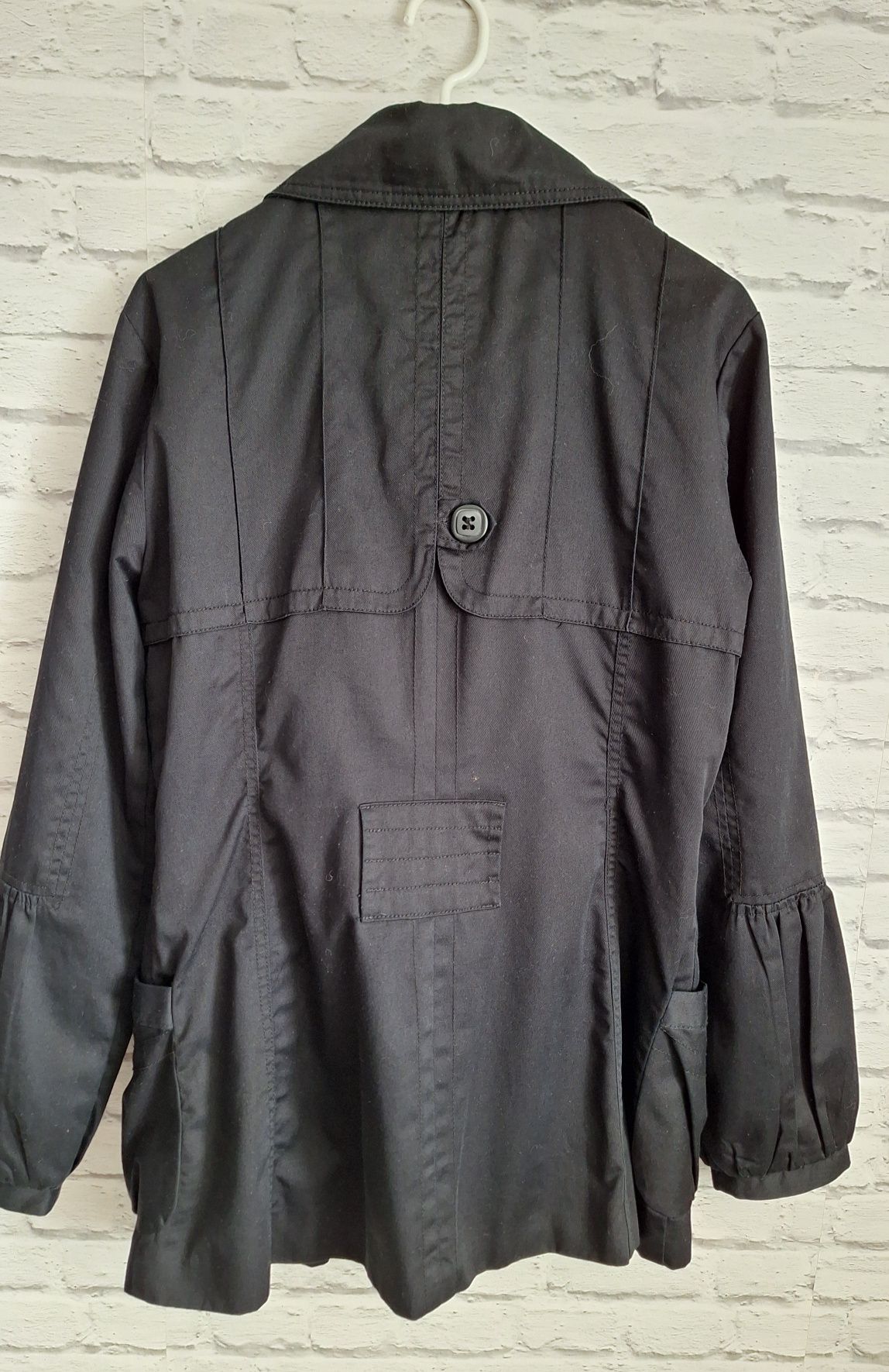 Vero Moda czarna kurtka, trencz rozm.L
