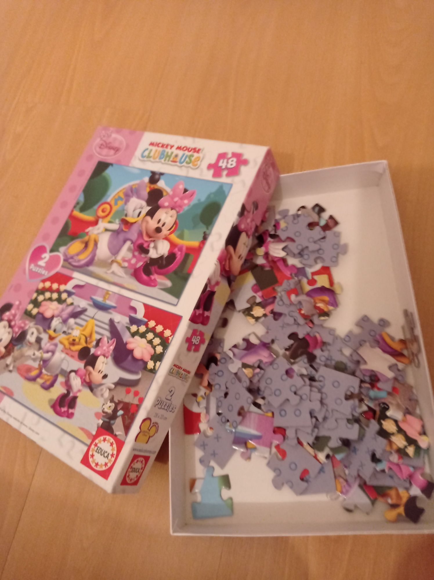 2 Puzzles da Minnie (48 peças cada)