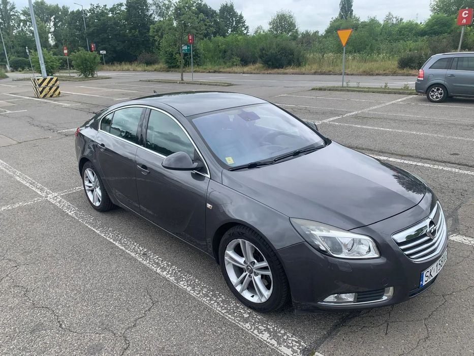 Opel Insignia Automat/Wysokie wyposażenie/Doinwestowana