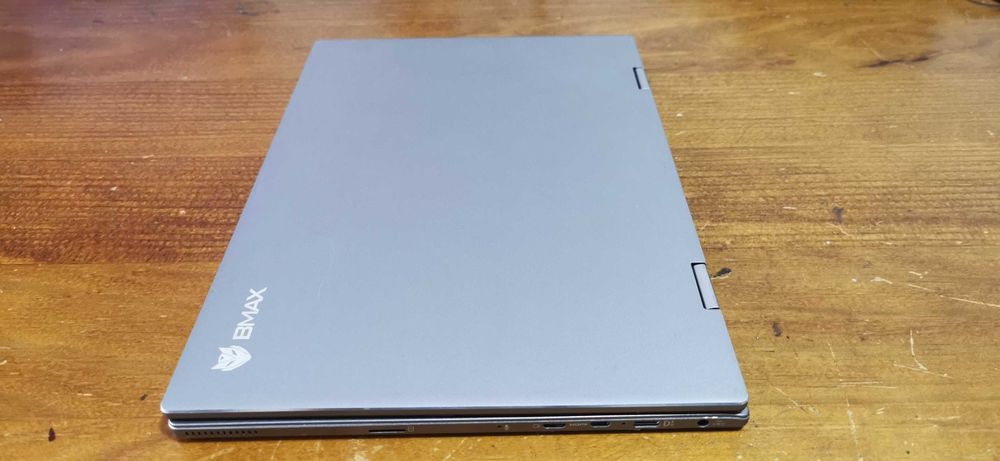 BMAX MaxBook Y11 Plus
